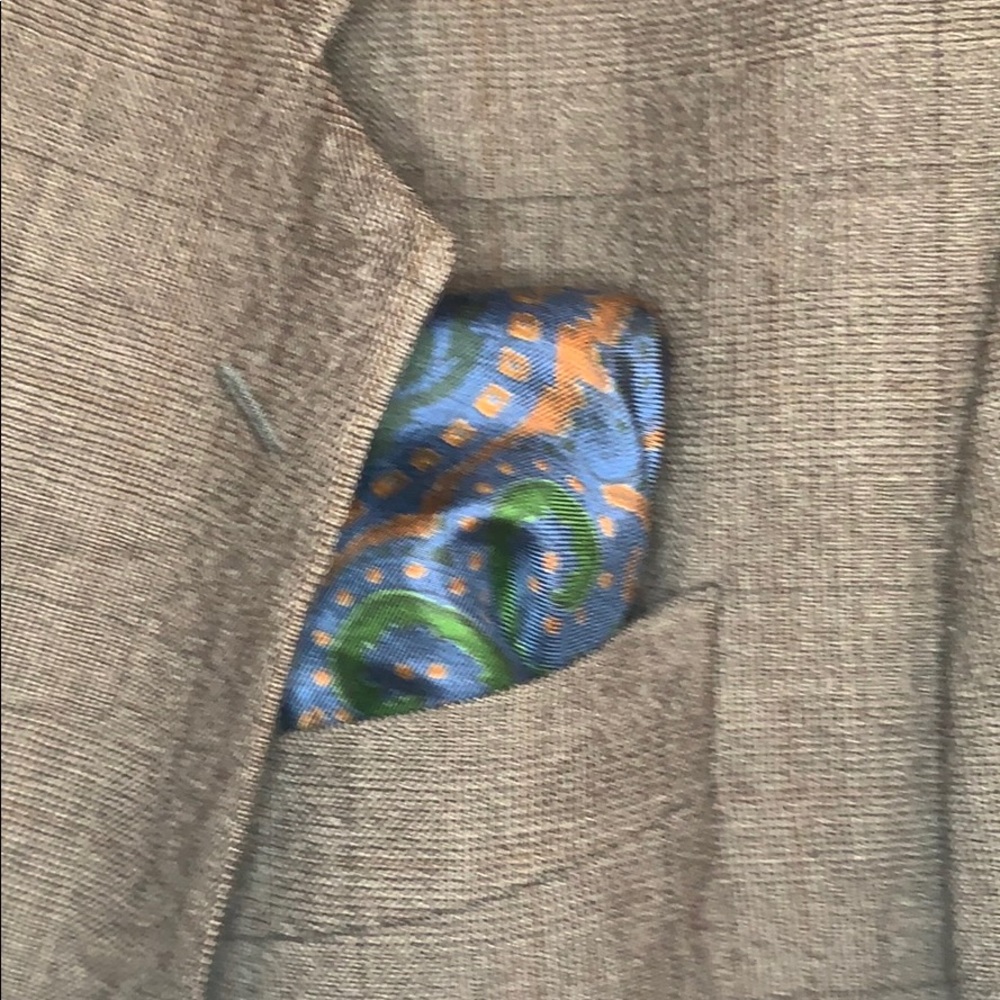 Silk pocket square